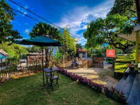 Mad monkey hostel and lounge